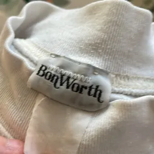 Vintage BonWorth White Embroidered Sweater Crew Neck thumbnail 4