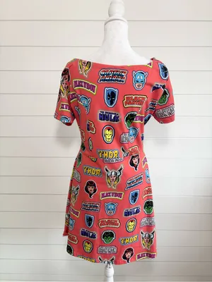Marvel Avengers Coral Graphic Superhero Scoop Neck Dress Size L Comic Print thumbnail 4