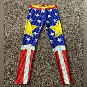 Wonder Woman Leggings Online Legging Store Sz Medium Halloween Workout DC comics thumbnail 1