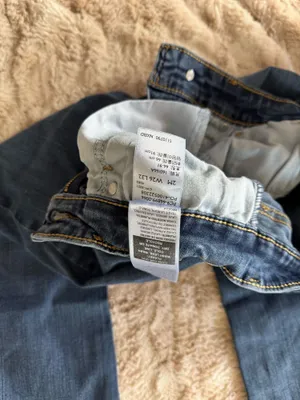 Levi’s Jeans thumbnail 3