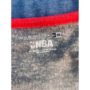 Philadelphia 76ers Womans Shirt Large Distressed Streetwear Championship Playoff thumbnail 6
