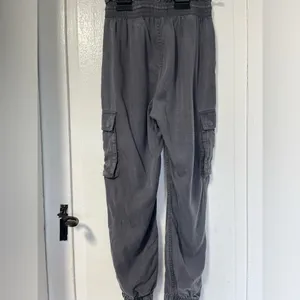 Abercrombie & Fitch Grey cargo jogger washed gray size small thumbnail 2