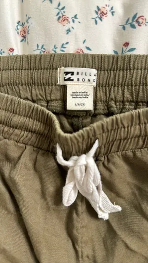 Billabong Shorts thumbnail 2