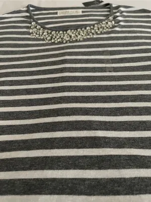 NWT Abercrombie & Fitch Grey & White Striped Crystal Embellished Top XS thumbnail 5