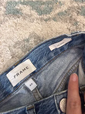 FRAME Le Jane Jeans Size 23 High Rise Straight Leg 32.5” Inseam thumbnail 4