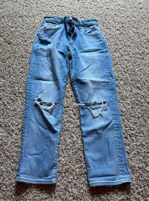 High-Rise Light Blue Distressed Women's Jeans thumbnail 1