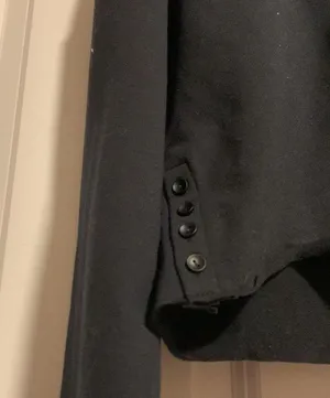 Cropped Gymshark sweatshirt thumbnail 2
