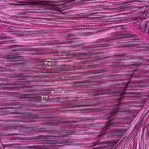 Lululemon Workout Gym Short Sleeve V-Neck Shirt Pink Purple Space Dye Sz 6 thumbnail 5