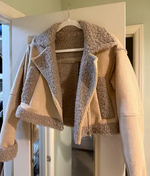 Lane 201 Jacket Cropped thumbnail 1