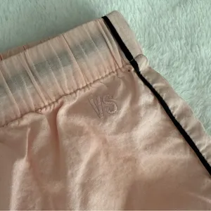 Victorias Secret 100% Cotton Pajama Shorts Pink & Black thumbnail 3