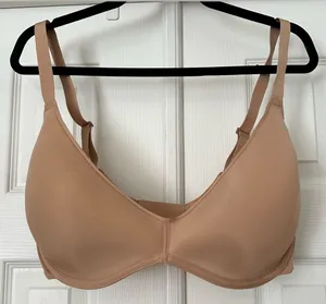 SKIMS nude bra size 40DDD thumbnail 1