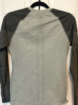 FIGS Underscrub Long Sleeve thumbnail 4