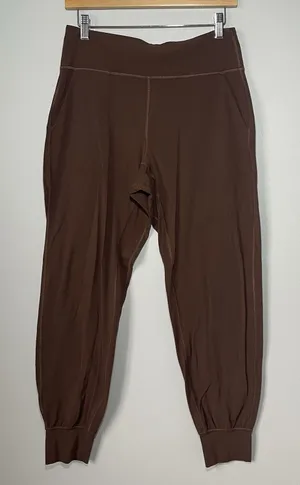 Lululemon Align Jogger Pants Athleisure Athletic Brown Women's Size 10 thumbnail 1