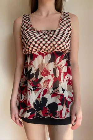 Floral Patterned Sleeveless Tank Tie Back Red Size M thumbnail 1