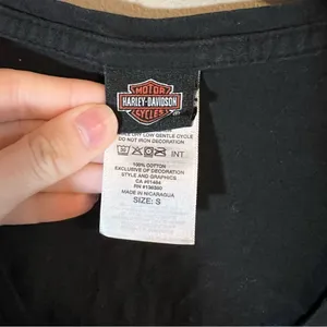 ✨ Harley‎ Davidson Black Blue UFC Waterloo Iowa Shirt Small thumbnail 4