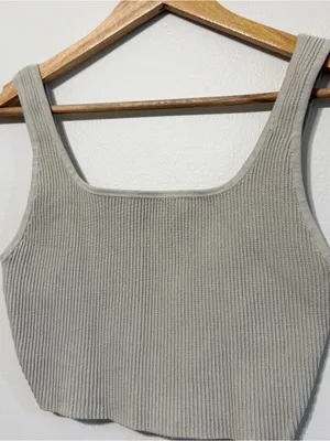 Aritzia Babaton Sculpt Knit Squareneck Cropped Tank Size Small Taupe thumbnail 4