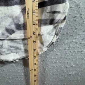 1717 | Tommy Bahama‎ Zebra Print Cotton 3/4 Sleeve Top Women S Coastal Beachy thumbnail 4