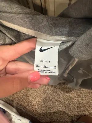 Grey Nike Hoodie thumbnail 4