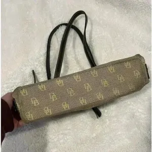 Dooney and Bourke‎ Signature Canvas Leather Purse Vintage DB Brown Shoulder Bag thumbnail 3