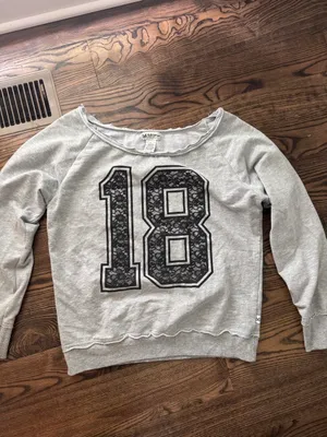 Self Esteem 18 vintage off the shoulder Crewneck thumbnail 5