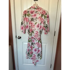 Show Me Your Mumu Rose Print Robe 0/S White/Pink thumbnail 4