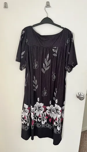 House dress Black Size XL thumbnail 2