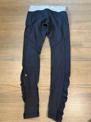 Lululemon Cinched Black Leggings With White Striped Band: Size 6 thumbnail 9