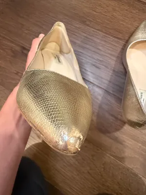 LK Bennett Metallic Gold Textured Pointed-Toe Pumps Size 39 - C61-001 thumbnail 10