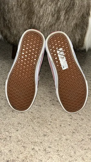 Vans hylane  thumbnail 2