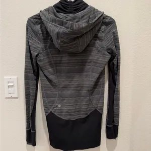 LULULEMON Daily‎ Practice Space Dye Twist Dark Slate Fatigue Green Black size 8 thumbnail 6