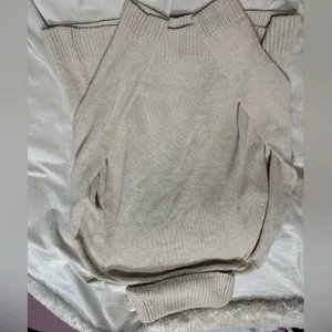 J crew wool blend relaxed turtleneck size m thumbnail 2