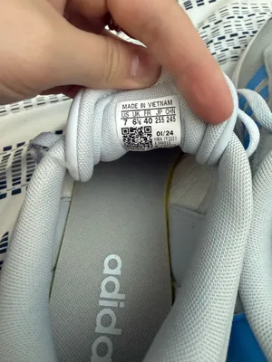 Adidas Shoes thumbnail 2