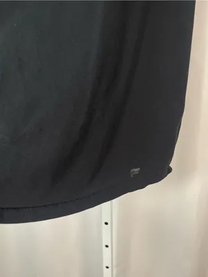 Fabletics Black Medium Short Sleeve Scoop Neck Tee Off Shoulder Yoga Workout thumbnail 3