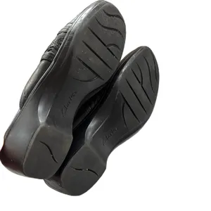 Clarks Black Leather Women's Clogs Slip-On Shoes Size 9 Mules Clog Block‎ Heel thumbnail 3
