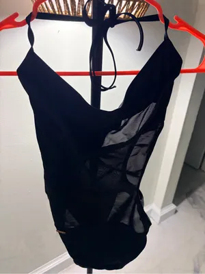 Victoria’s Secret Swimsuit thumbnail 5