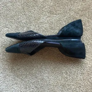 Vince Camuto 'Halia'‎ d'Orsay Pointy Toe Flat Black Suede Womens 5 thumbnail 4