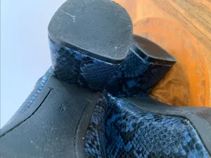 Old Navy Blue Faux Snakeskin Snake Print Ankle Boots Women’s Size 6 Back Zip thumbnail 8