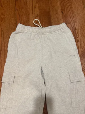 Aritzia Cozy Sweatfleece Mega Cargo Sweatpant Size Small thumbnail 2