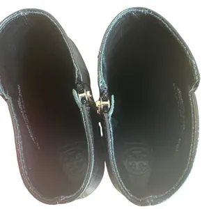 Tory Burch 32086 Black Pebbled Leather Booties 8.5 Gold Logo Block Heel thumbnail 4