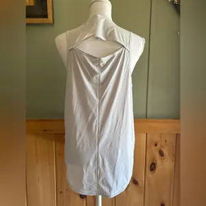 Lululemon sculpt tank top with back vent size 8 thumbnail 6