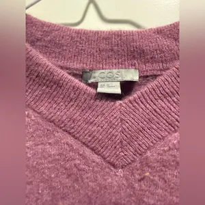 COS Women's V-Neck Sweater in Dusty Plum‎ wool & alpaca blend SizeXS thumbnail 3