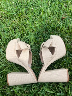 Chelsea & Violet Doris Raffia Knot Tan Chunky Block Sandals Size 9M thumbnail 8