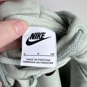 Nike Pale Mint Green Hoodie Size S thumbnail 4