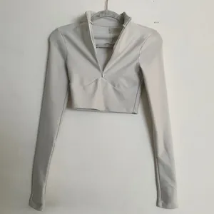 Alo Yoga Airlift Winter Warm Ski Time Long Sleeve Ivory XS thumbnail 3