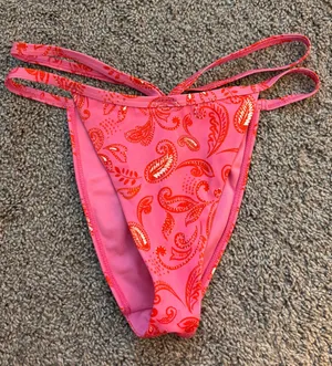 PacSun Pink Bikini Bottoms thumbnail 1