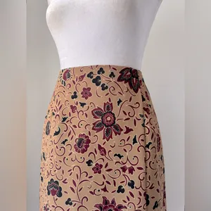 Vintage Y2K Mixit Tan, Burgundy & Black Floral Print Knee Length Wrap Skirt thumbnail 4