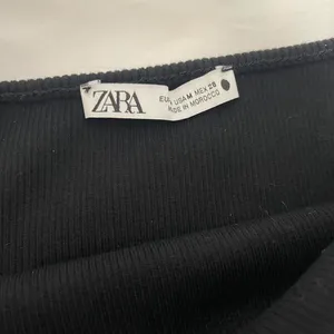 ZARA Top Crop Black Small Women’s thumbnail 2