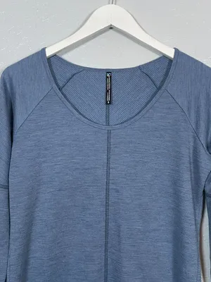 Kuhl Women S Blue Long Sleeve Wool Blend Shirt Scoop Neck Granola Crunchy thumbnail 3