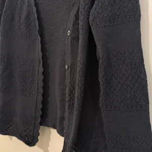 Frye Women's Cardigan Sweater Sz M Black Long Sleeve Button Down Knit Old Money thumbnail 3