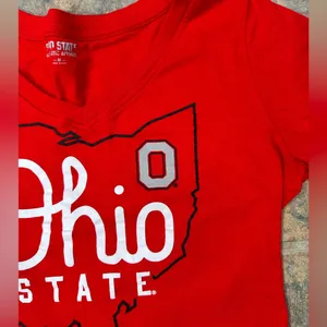 the ohio state university short sleeve v-neck tshirt, size medium thumbnail 2